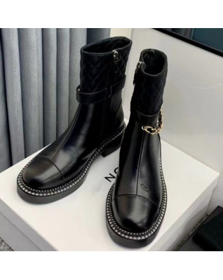 Street Style Chain Accessories Modern Boots Women 2023 Artificial Leather Ankle Women Shoes Gothic Style Fashion Spring Autumn