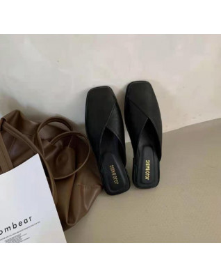 Flat Slippers 2022 New Fashion Khaki Leather Casual Outside Beach Summer Mules Shoes for Women